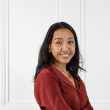 Pranita Tamang, Graduate Growth Marketer from Fifty Five and Five looks at is ZoomInfo free?